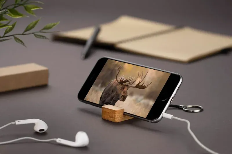 Breloc din bambus cu suport pentru telefon STELO