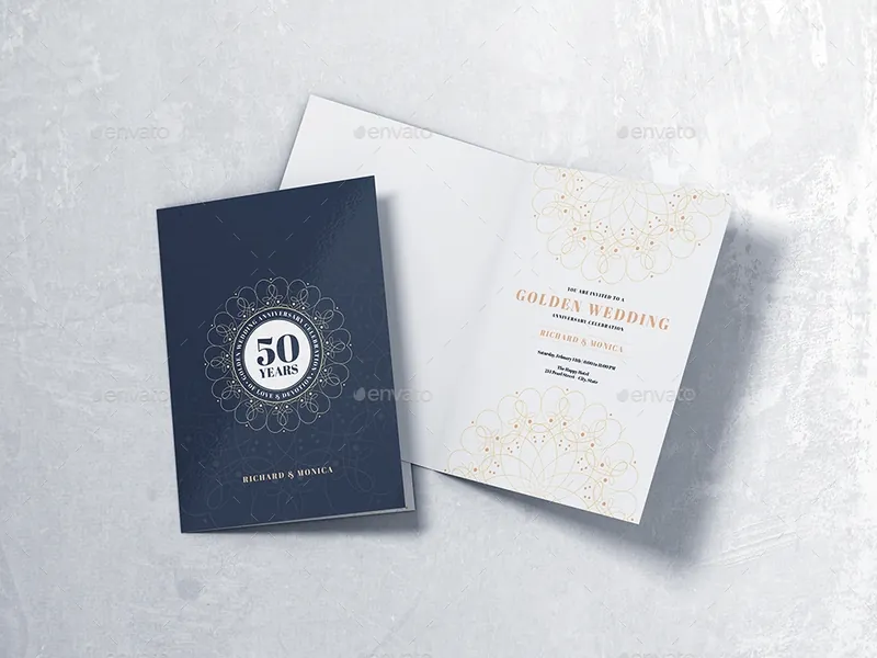 Invitații standard cu pliere