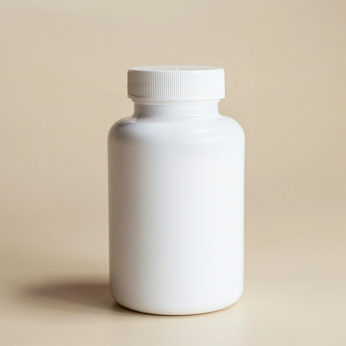 Design eticheta standard (foto: unsplash / Supliful - Supplements On Demand, Unsplash License (free to use))